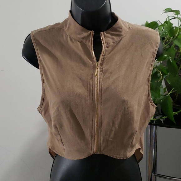 ★ 3 for $10 ★ Revamped Blouse - Picture 1 of 3